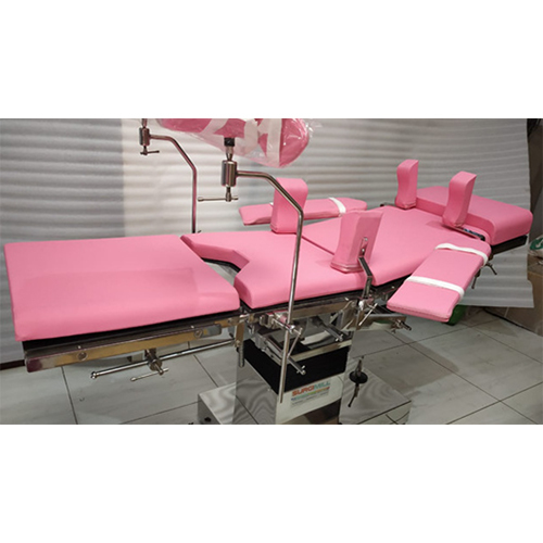 Met4-03 Gynecological Electirc Ot Table - Feature: Adjustable Height