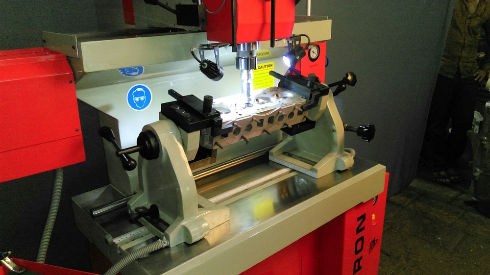 VSG5SA Valve Seat Cutting Machine