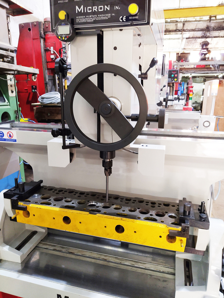 Red Vsg7 Plus Valve Seat Cutting Machine