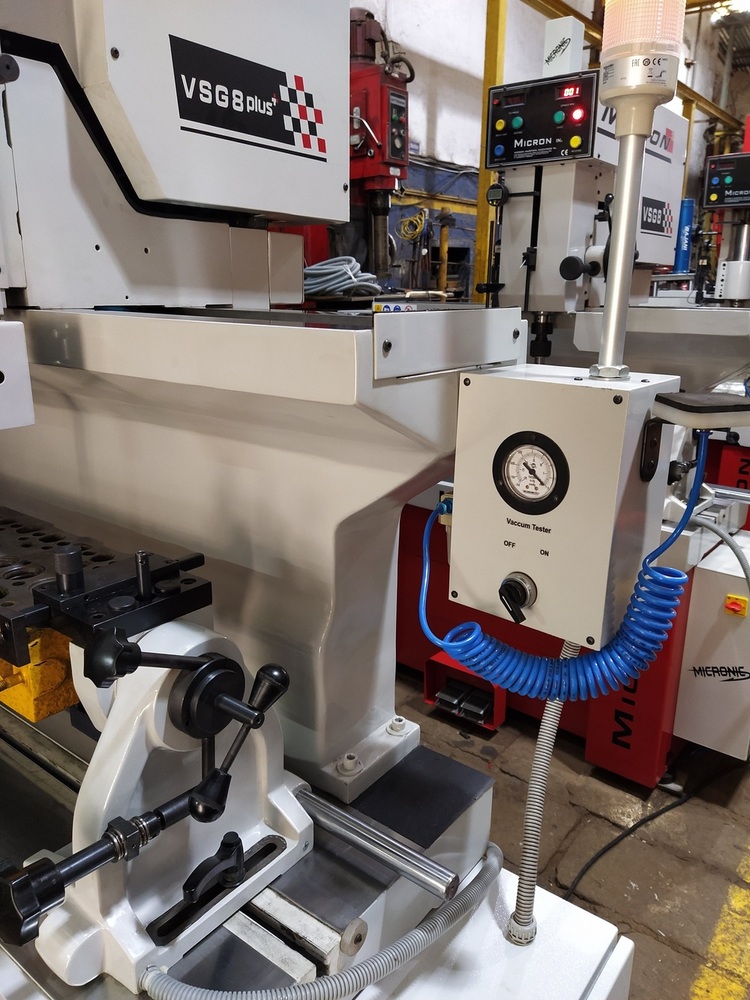 Red Vsg7 Plus Valve Seat Cutting Machine