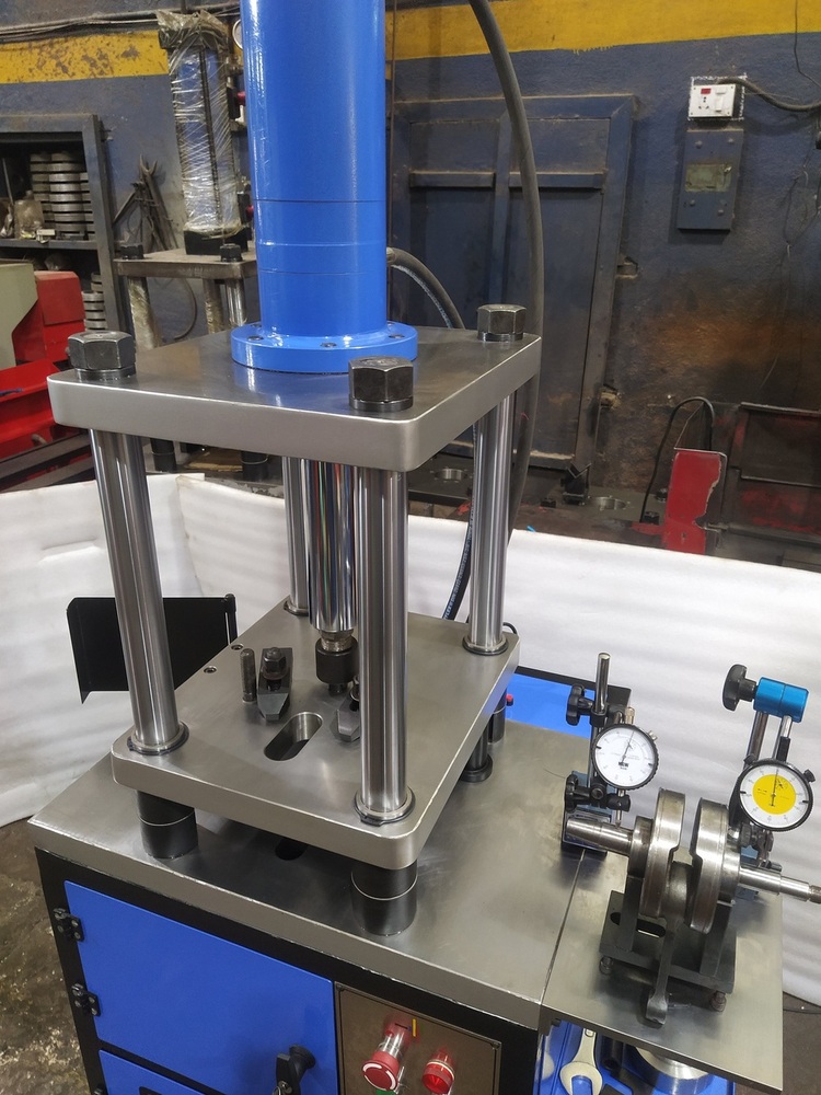 CHP 400 Bike Crankshaft Assembly Hydraulic Press