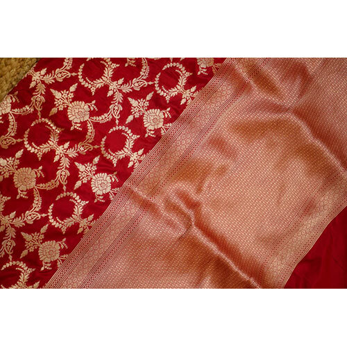 Red Handwoven Banarsi Embroidery Saree