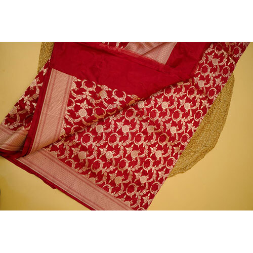 Red Handwoven Banarsi Embroidery Saree