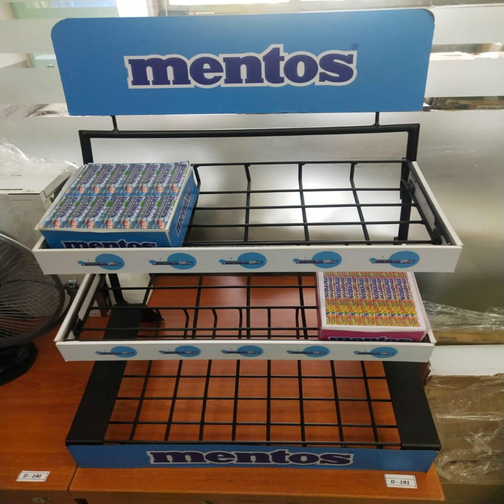 Mentos Display Stand - Metal Frame, 4-Tier Design, Elegant Silver Finish | Optimized for Retail Space, Effortless Assembly, Versatile Use