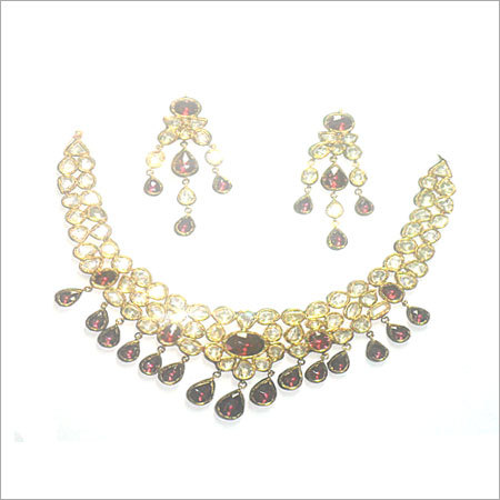 डायमंड फैंसी पोलकी नेकलेस सेट