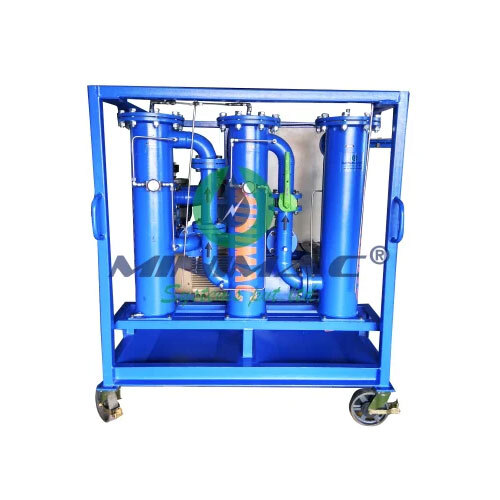 6700Lph Oil Filling Machine - Color: Blue