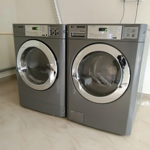 कमर्शियल लॉन्ड्री वॉशिंग मशीन - क्षमता: 50 kg