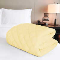 Cream Color Comfortable Matress Protector