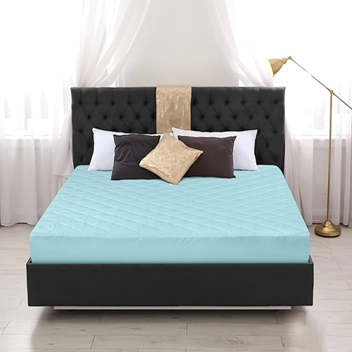 Sky Blue Color Comfortable Matress Protector