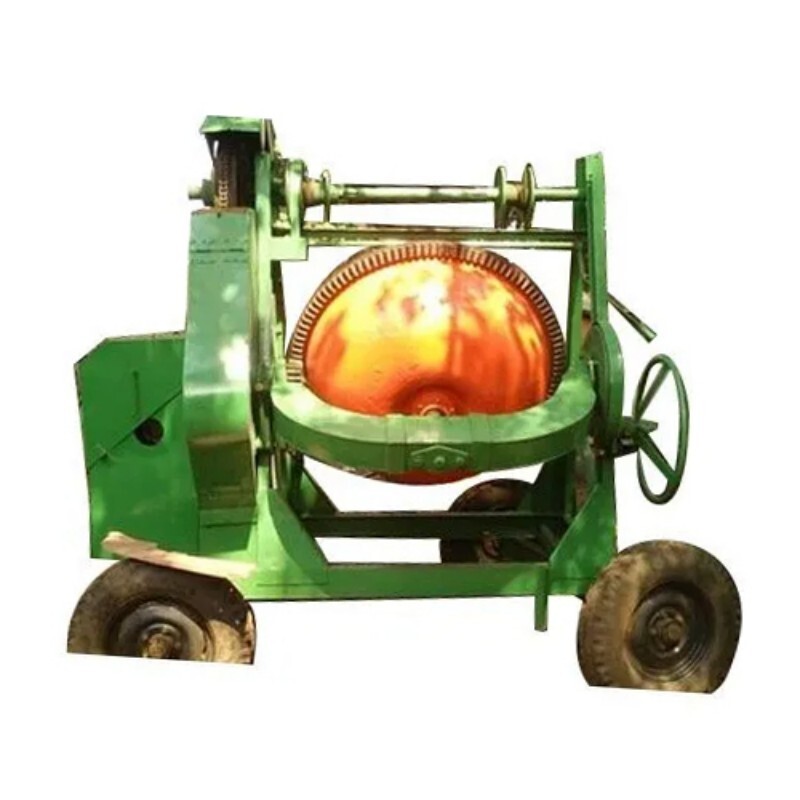 Diesel Engine Hopper Concrete Mixer - Color: Green