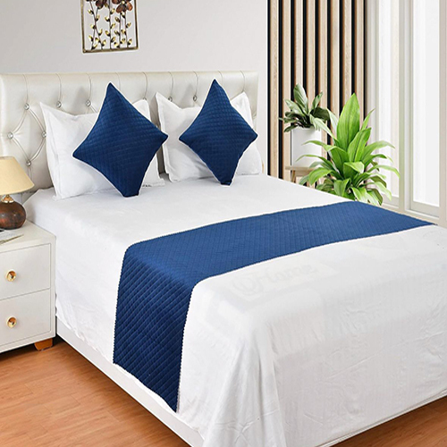 Quited Velvet Bed Runner And Cushion Set