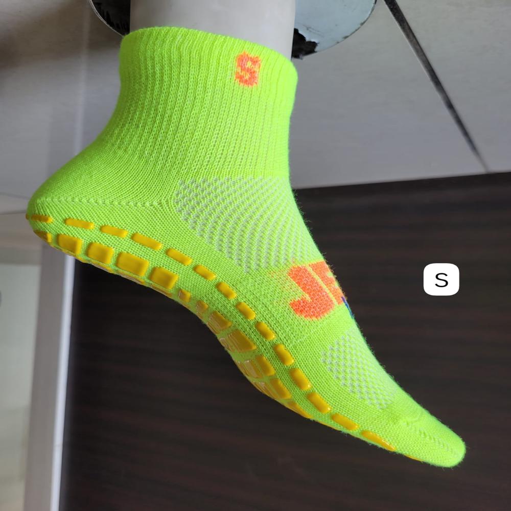 Trampoline Grip Socks - Poly Cotton Blend, Xxl Size, Neon Green | Anti-slip Silicone Grips, Soft & Breathable Fabric, Cushioned Sole