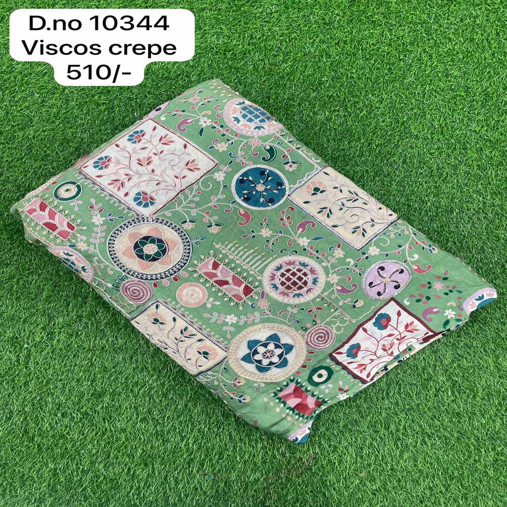 Lightweight viscose crepe fabric