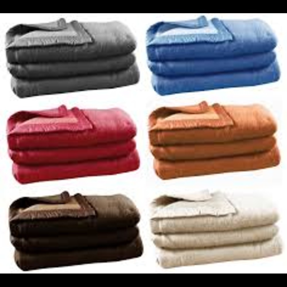 Acrylic Plain Blanket - 80% Woolen & 20% Polyester, 150x230 Cm, Assorted Colors | Twin Size, Hemmed Edges, Fleece Fabric For Home & Travel