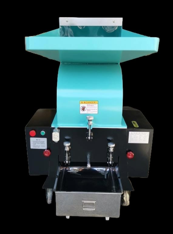 Plastic Injection Moulding Machine Auxiliary Equipment - Stainless Steel Alloy, 220-240 Volt | Automatic, Eco-Friendly Design, 1 Year Warranty