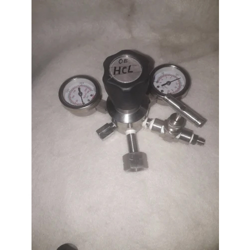 Two Stage Cylinder Regulators - Material: Ss