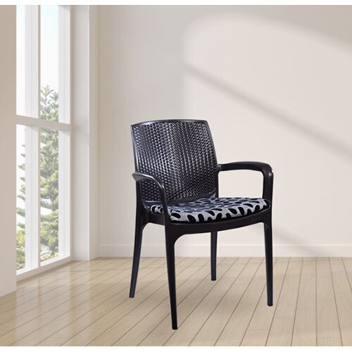 Texas Deluxe Plastic Chair With Cushion