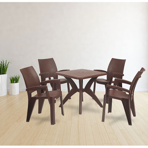 Dinner With Villa Plastic Table And Chairs