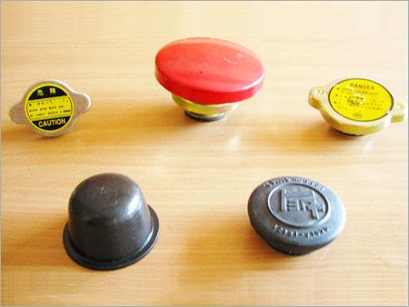 रेडिएटर और तेल कैप