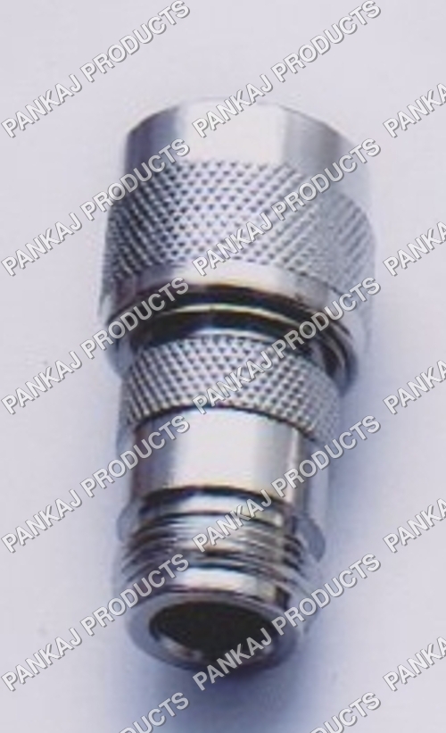 एन पुरुष से एन महिला एडाप्टर