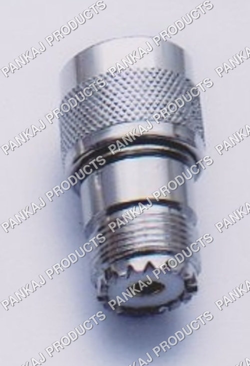 एन पुरुष से यूएचएफ महिला एडाप्टर