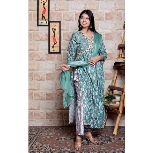 Rayon Nyra Cut Kurti