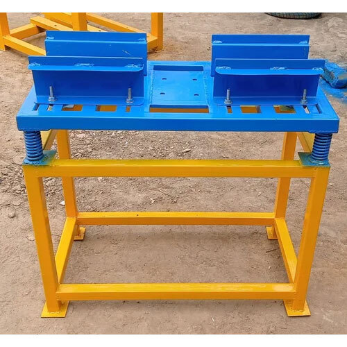 Demoulding Hydraulic Paver Block Making Machine - Color: Yellow & Blue