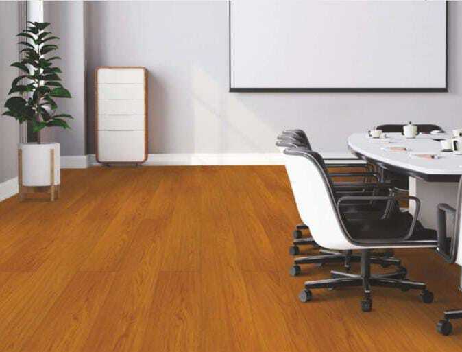 6651 Royal Oak - Oak Wood Laminate Flooring, Rectangle Shape, Natural Brown Color | Environmentally-Friendly, Smooth Surface Treatment