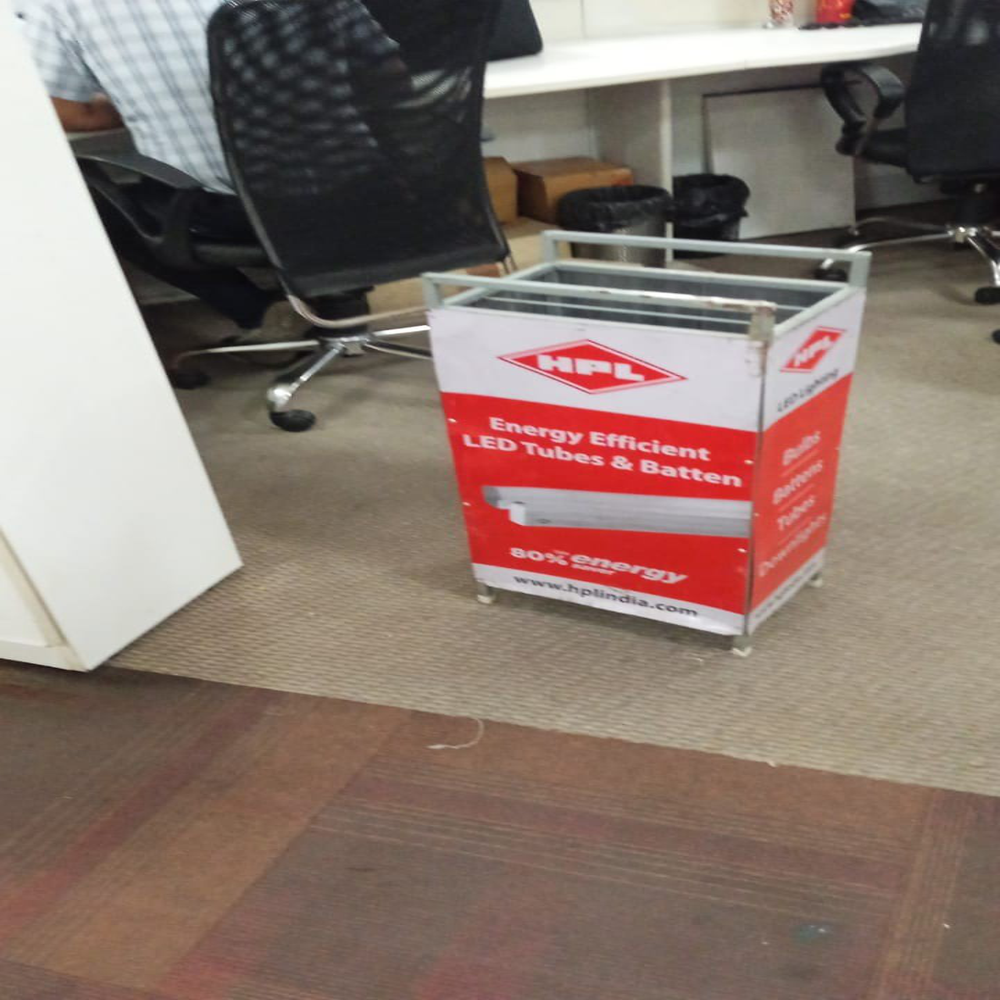 Led Batten Display Stand