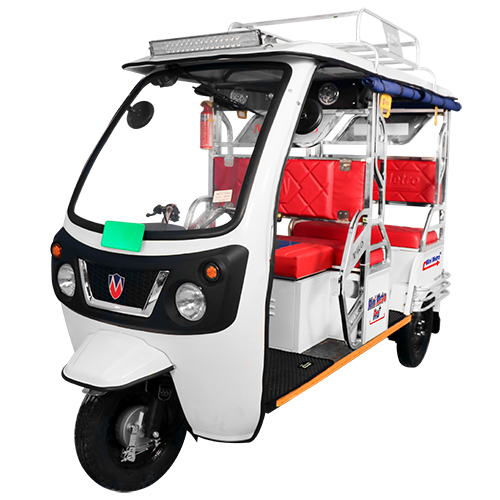 L3 Pro 30 With ST White Mini Metro Electric Rickshaw