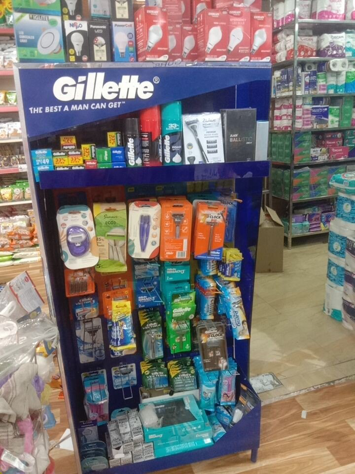 Promotional Display Stand - Sturdy Metal Frame, Multi-tier Design, Space-saving Shelf, Versatile Use For Retail And Home Display