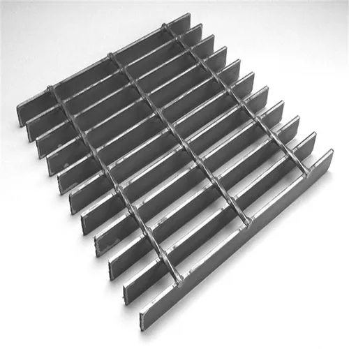 Ms Galvanised Serrated Gratings - Color: Silver