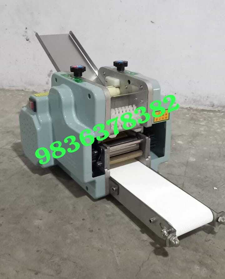 Momo Sheet Maker Machine
