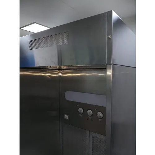 Reverse Laminar Air Flow Solvent Booth