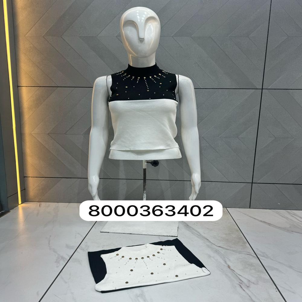 Ladies Sleeveless Tops - Lightweight Cotton Blend | Multicolor, Plain Pattern, Available In Sizes S, M, L, Xl, Ideal For Summer Wear