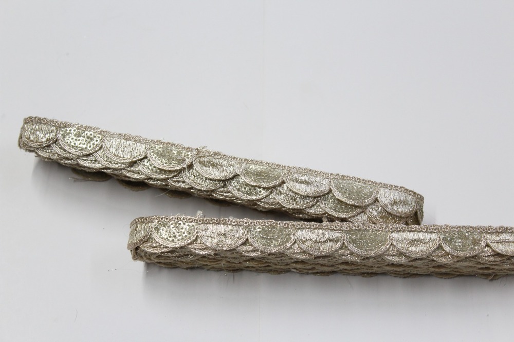 Border Sequence Lace - Color: Golden