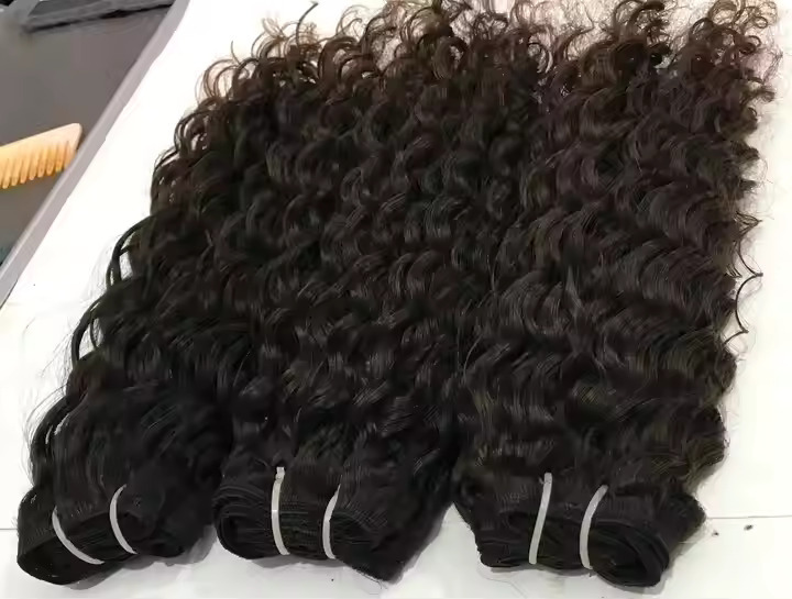 Natural Raw Indian Unprocessed Human Hair Extensions Wavy