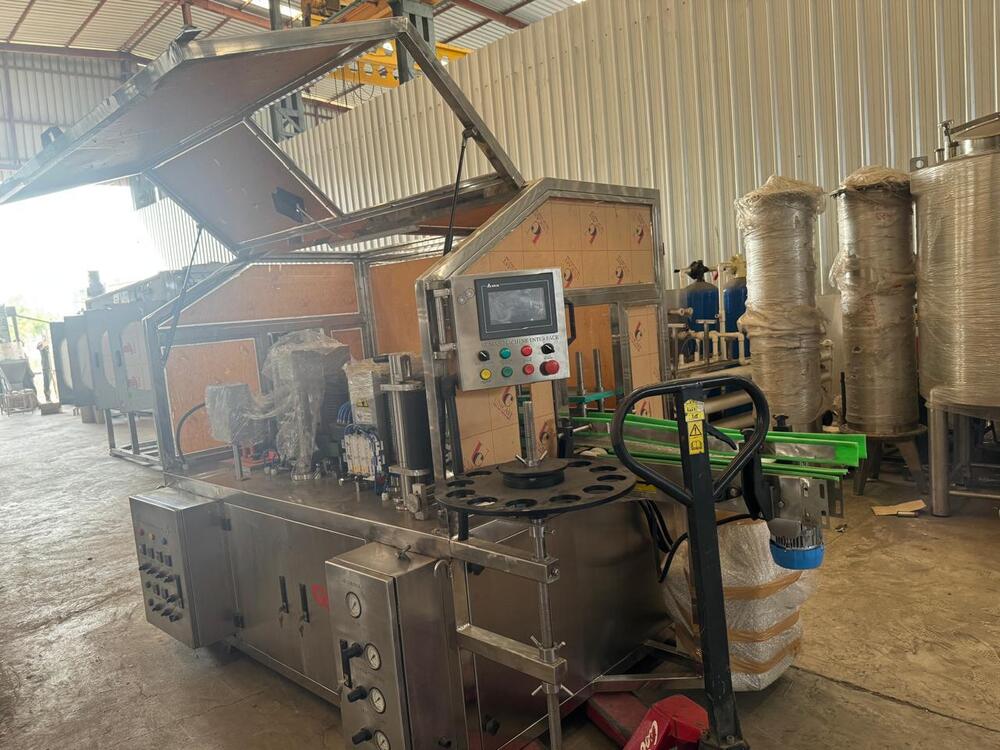 Soft Drink Machinery - Automatic Grade: Semi-automatic