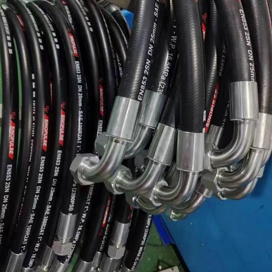 JCB hose assembly