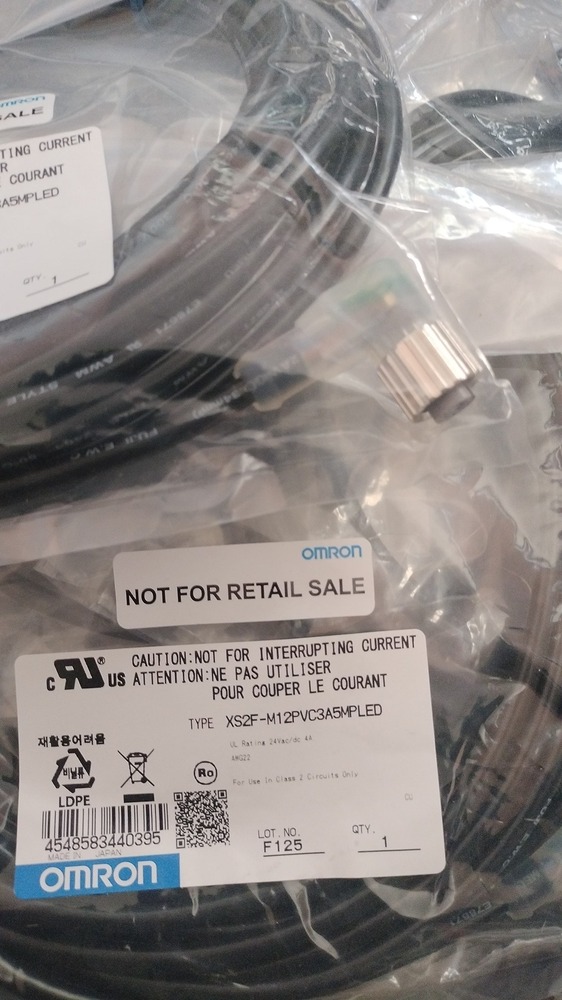 OMRON CABLE CONNECTOR SENSOR, XS2F-M12PVC3A5MPLED