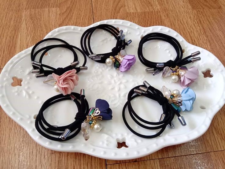 Rubber Hair Band - Rubber Material, Multicolor Design | Stretchable & Durable For All Hair Types, No Pulling, No Creasing, No Tangling