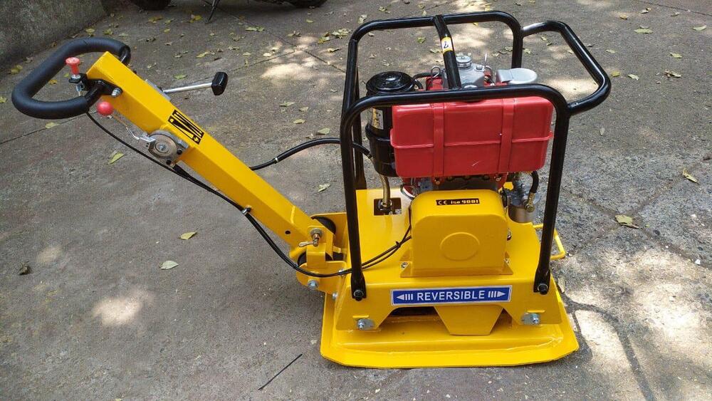 Orange Or 50 Rc160 5 Ton Compactor Reverse/forward Greaves Diesel Engine - Dimension (L*w*h): Plate Size - 27" X 16" X 8"mm Millimeter (Mm)