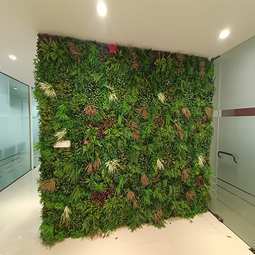 Autumnal Touch Premium Vertical Garden