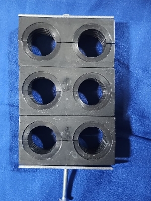 Quadrifoil clamp cleat