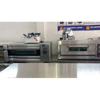 Electric Conveyor Toaster - Automatic Grade: Semi Automatic