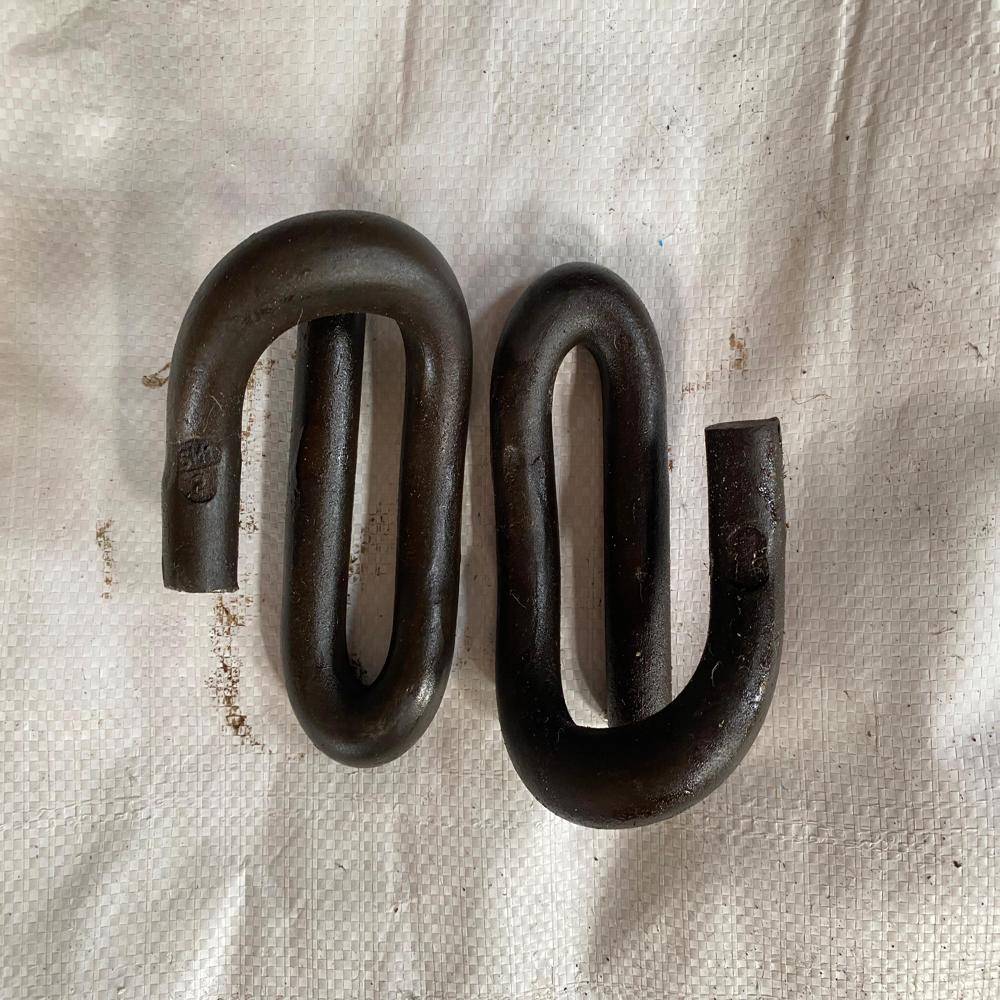 J Clip - Mild Steel, Customised Millimeter Dimensions, Sleek Black Color | Durable Hot Rolled Metal Fastener For Industrial Applications