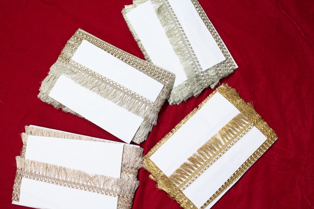 zari jhalar lace