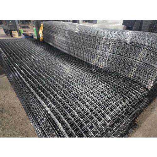 Steel Wire Mesh - Mild Steel, Square Hole, Silver Color | Plain Mesh Design, Hot-Dipped Galvanized for Enhanced Corrosion Resistance