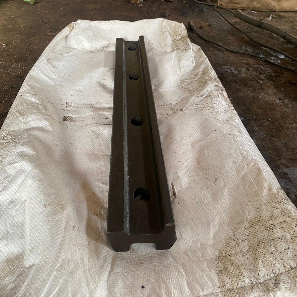 610 MM Long Fish Plate