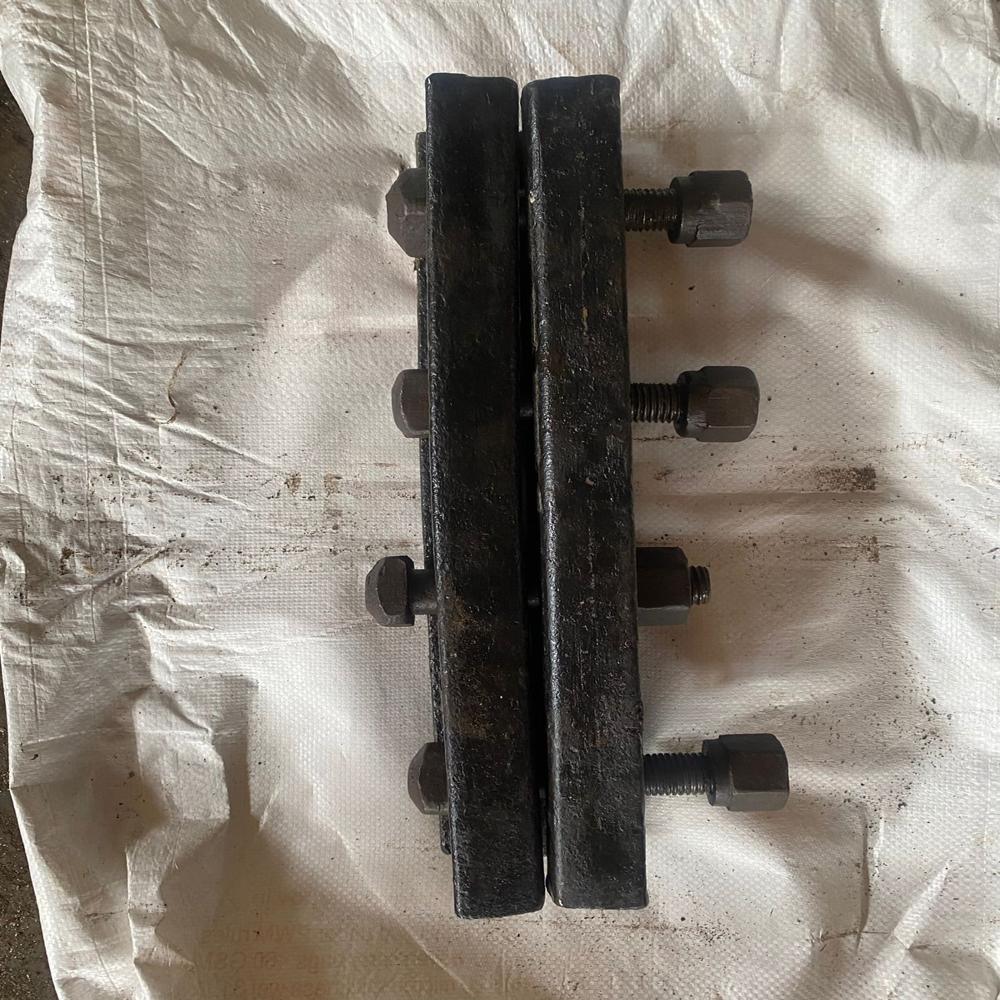 T-059 Standard Fish Plate 90lbs - Color: Black